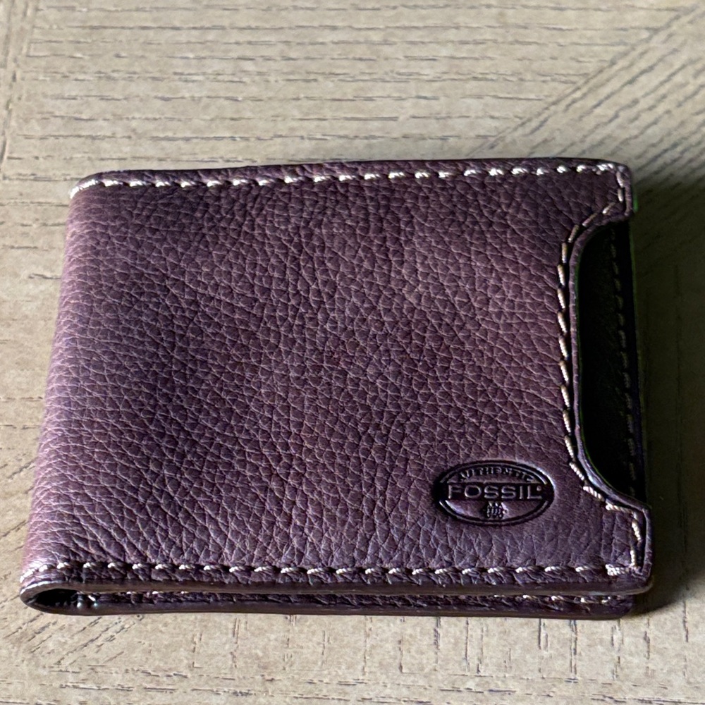 Fossil Men's Dark Brown Leather Card Holder